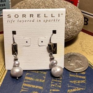 Sorrelli Gray Pearl Earrings